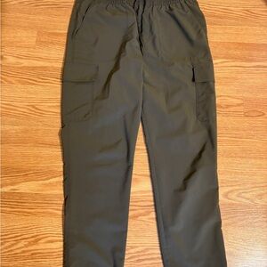 North Face women’s size medium Olive Cargo Pants